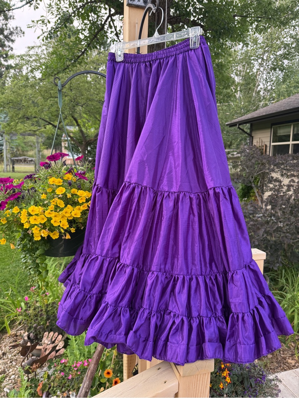 We3 Satin Belly Dance 25 Yd Skirt Sz 36, Purple - Picture 3 of 9